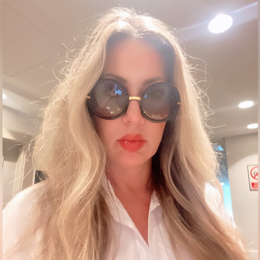 Meet your Posher, Sylvia